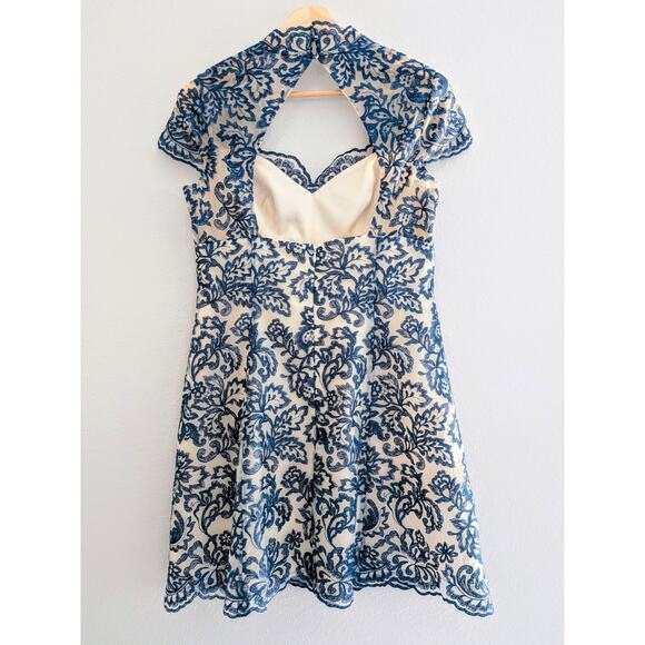 Marchesa Notte Embroidered Tulle Mini Dress Blue White US Size 10 Cocktail Party - Picture 5 of 8